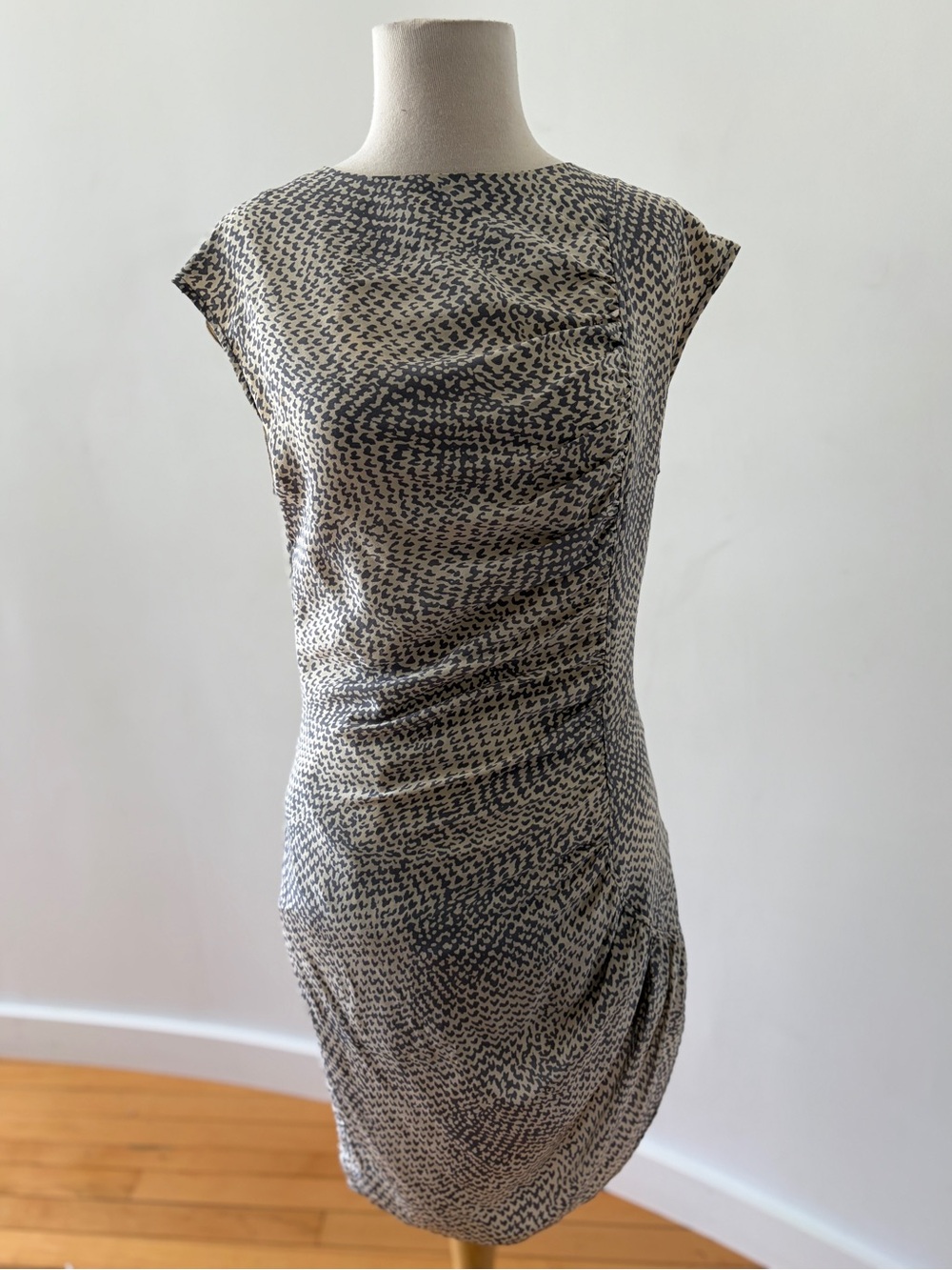 No. 6 Stire Sleeveless Ruched Silk Sheath Dress in Gray and Cream